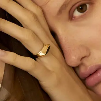 Uleiul se scurge inel Europene și Americane femei pătrat inel plat cu simplu degetul arătător ring bijuterii 1876